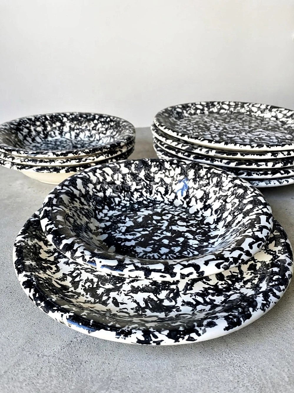 10pc Vintage Italian Ceramic Spatterware Dinnerware Set - Made in Italy (ISG Stu